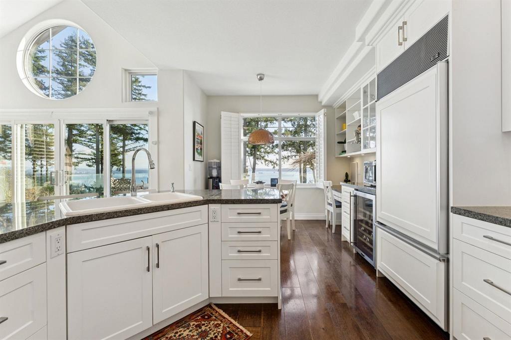 #7 – 5110 Alderfeild Place